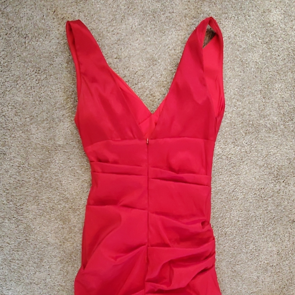 Red cache dress - Picture 3 of 4